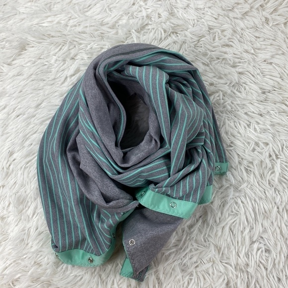 Lululemon Vinyasa Scarf *Rulu Classic Stripe Mint Moment Black - Picture 4 of 4